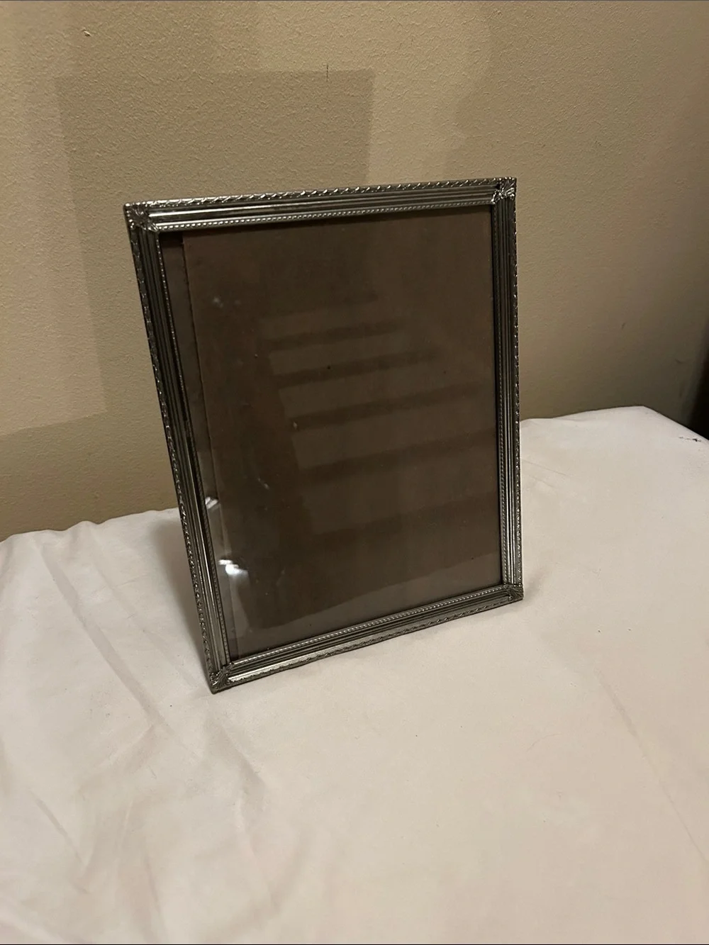 Vintage Silver Decorative Picture Frame - Classic Home Accent